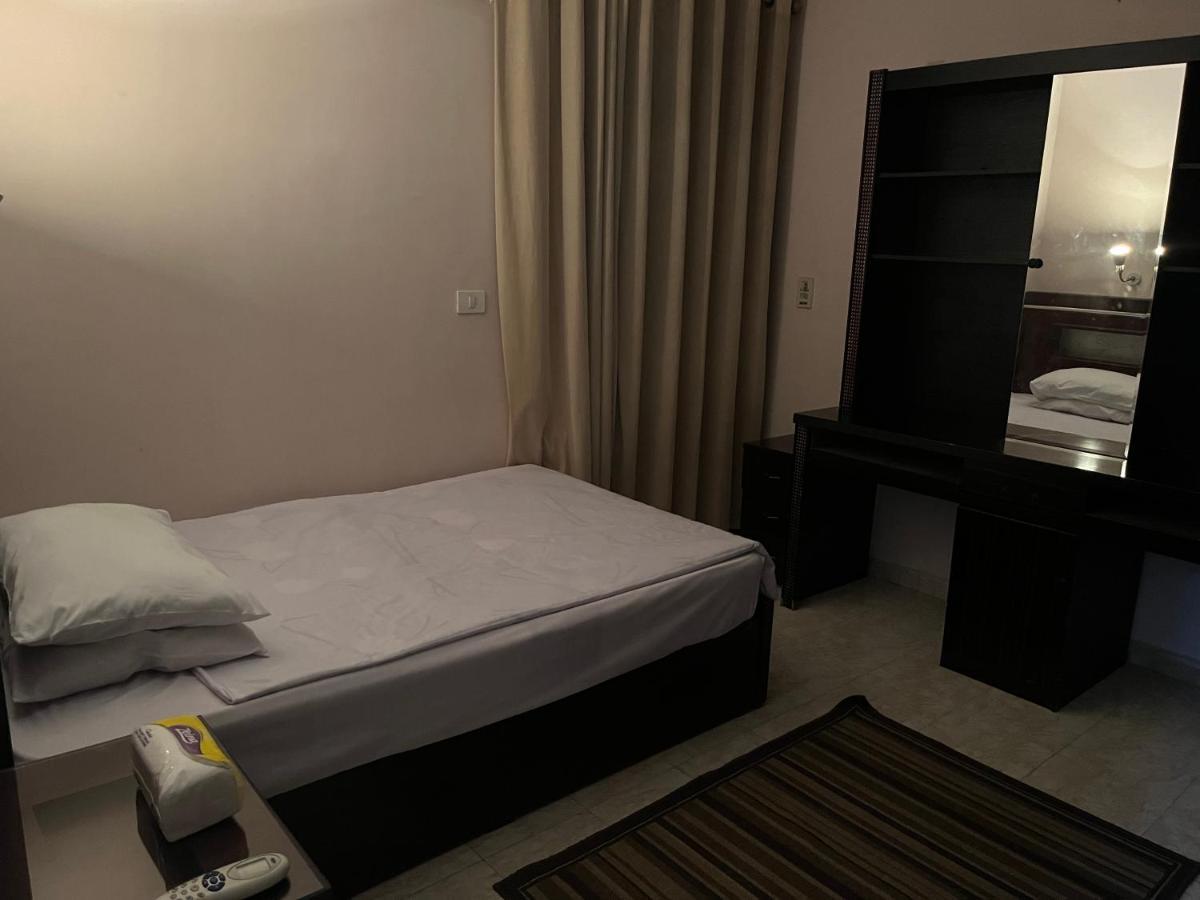 Rehab City Apartment El El Cairo Exterior foto